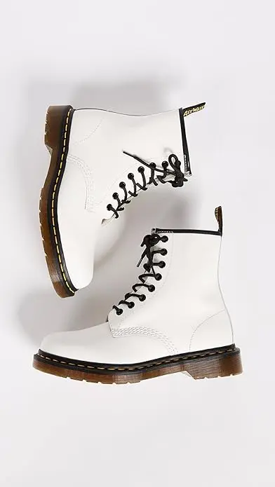 ドクターマーチン(Dr.Martens) 1460 8 ホール ブーツ